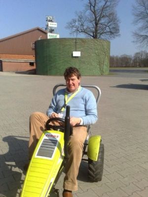 Cllr Colin Rayner on His New Claas Tractor Germany 2009
